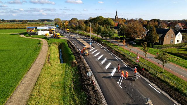 Belijning Wegen Koudplast