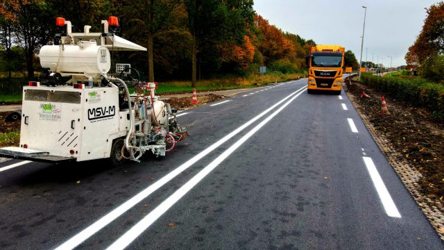 Belijning Wegen Koudplast