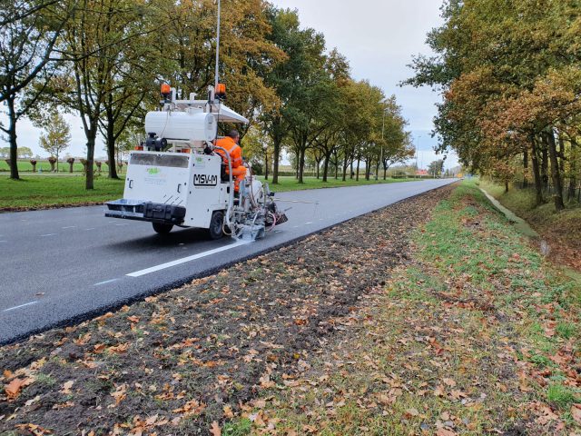 Belijning Wegen Koudplast